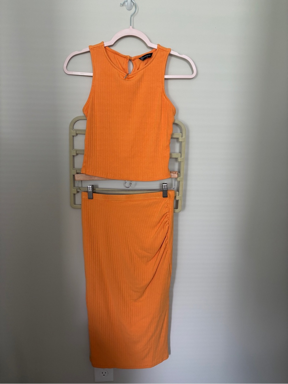 Pretty Garden Sleeveless Orange Ribbed Tank & Midi Skirt Set Size S